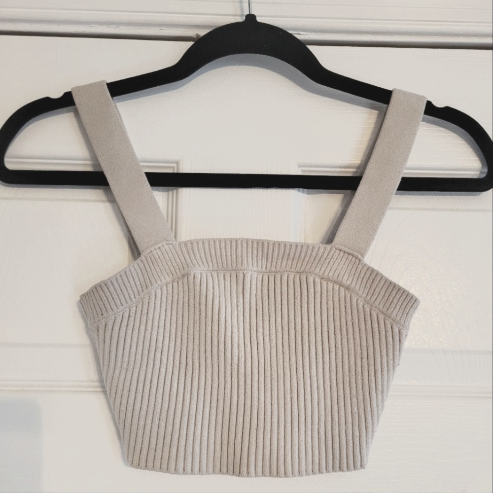 Used Small, white knit crop top from forever 21